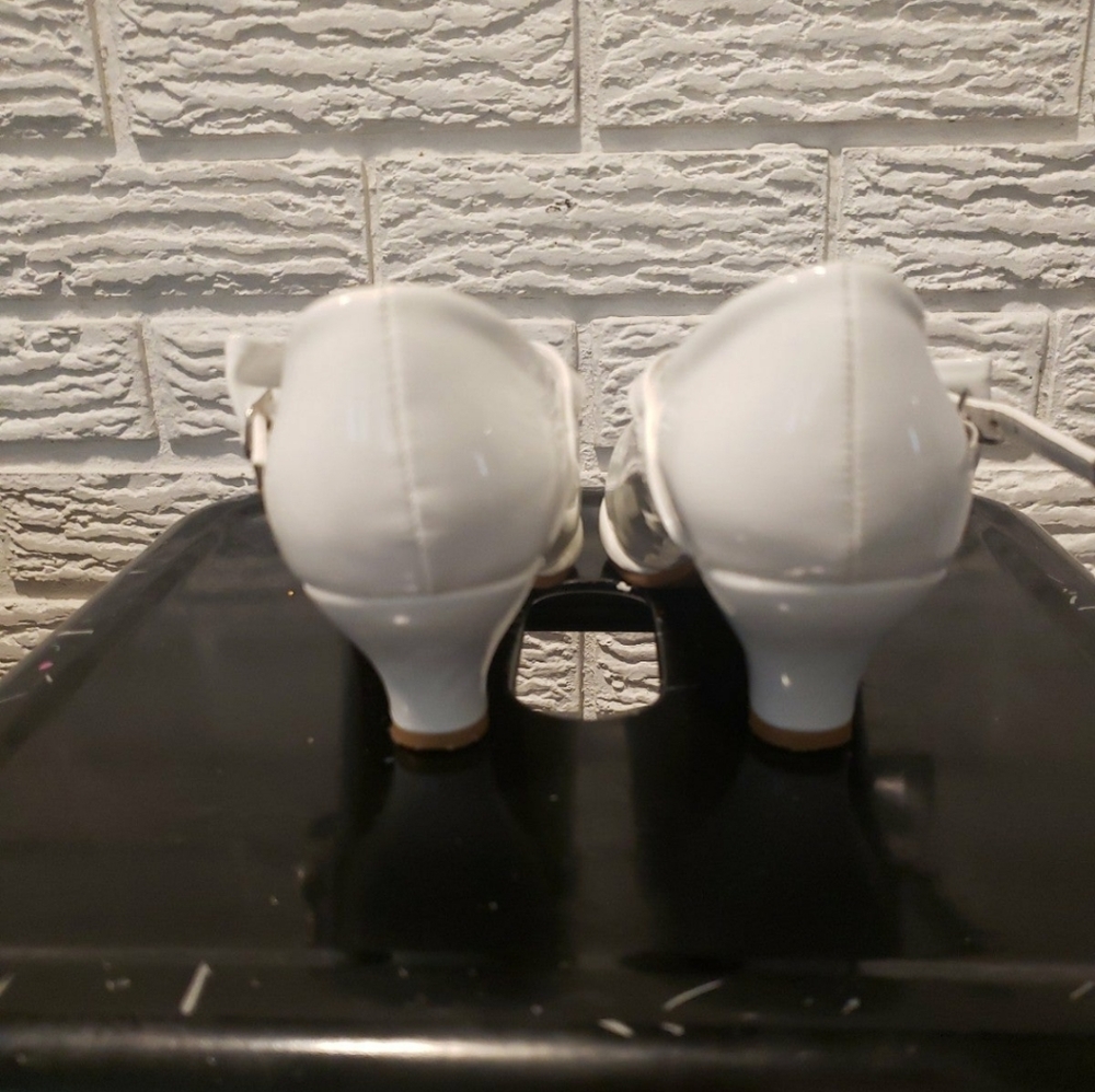 Communion Shoes - Picture 2 of 6